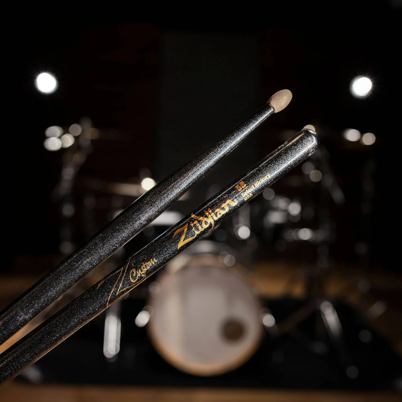 Zildjian Z Custom Limited-Edition Drumsticks - 5B, Wood Tip, Black Chroma (Z5BCB-ZC)