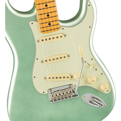 Fender American Professional ll Stratocaster Electric Guitar, Mystic Surf Green (0113902718)