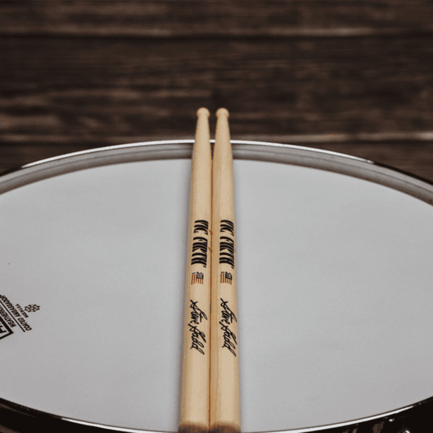 Vic Firth Signature Series - Steve Gadd Natural Drumstick (SSG2)